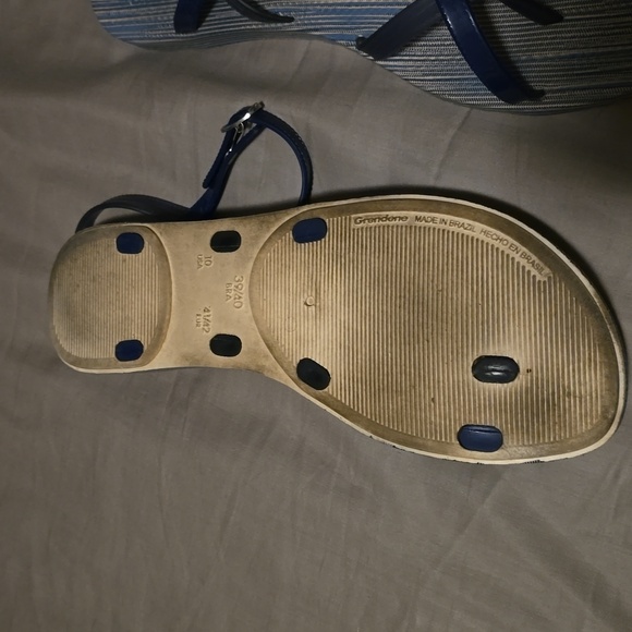 Ipanema sandals - Picture 2 of 3